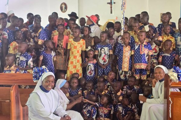 Children-with-sisters-inside-the-church.jpeg